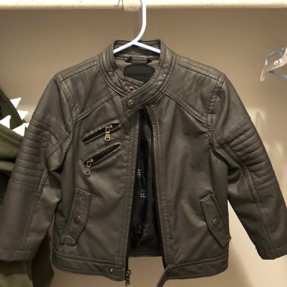 Boys 3T leather jacket